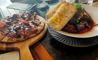 Salacia Waters Café food