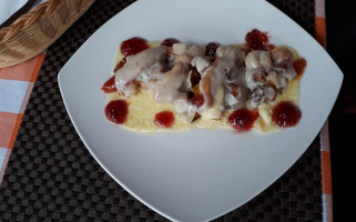 Dà Huá Zhū Ròu Guǒ Tiáo Miàn food