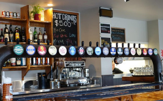 Tomo Eatery inside