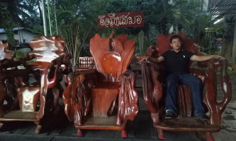 Suan Sawasdee outside
