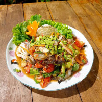 ตำกระเทย สาเกต food