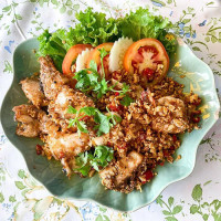 จัดจ้าน food