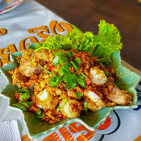 จัดจ้าน food