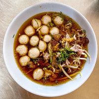 ก๋วยเตี๋ยวอ้วนจ๋า food