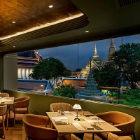 นุสรา inside