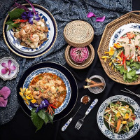 บ้านลันได food