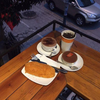 The Coffee House Hoa Sứ drink