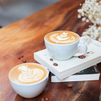 The Coffee House Hoa Sứ drink