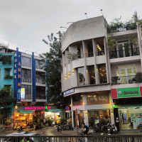 The Coffee House Hoa Sứ outside