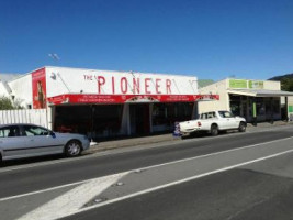 Pioneer Bakery Featherston Coffee To Go food