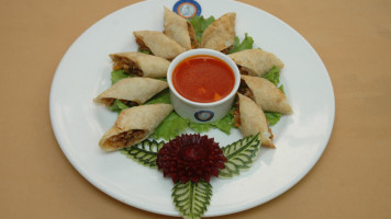 Vista Prasanthi food