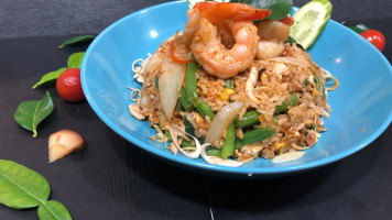 Five Star Thai Restaurant Narrabeen food