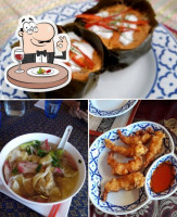 Thai Aroy Maak food
