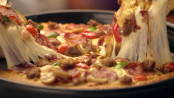 Pizza Hut Bohol food