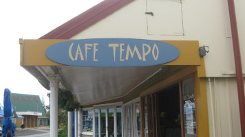 Cafe Tempo food
