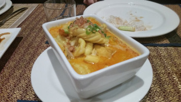 Thai Garlic Restaurant food