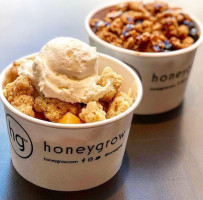 Honeygrow Dock St food