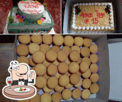 Cornerstone Cakes&cupcakes food