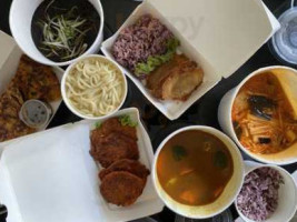 The Boneless Kitchen Wú Gǔ Chú Fáng food