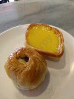 Tai Cheong Bakery food