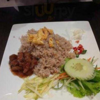 A-roy Thai food