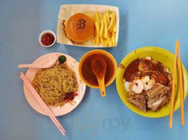 Adimann Seafoods And Halal Chicken Rice Specialist food