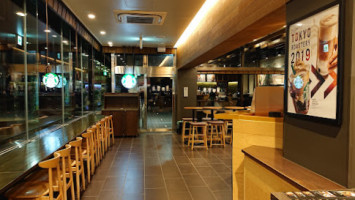 Starbucks Coffee Suwako Service Area (inbound) inside