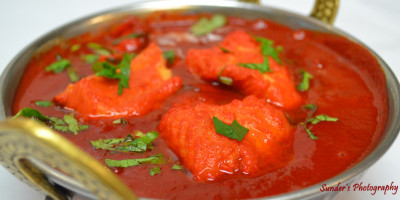 Halims Indian Taj Restaurant food