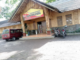 Restoran Saung Singaparna 1 outside