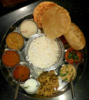 Bharath Bhavan food