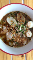 ก๋วยเตี๋ยวชาวเล สูตรเด็ดชลบุรี food