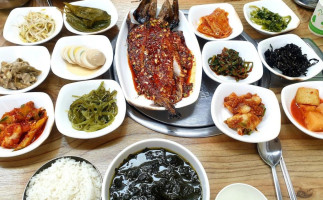 상희네밥집 food