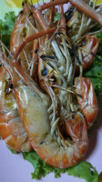 Mit Pochana Seafood inside