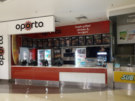 Oporto inside