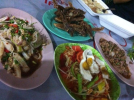 ร้านเป็ดฟ้าอรุณ food