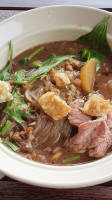 ร้านนายหนุ่มก๋วยเตี๋ยวน้ำตก food