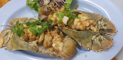 Linda Seafood สุดแซ่บ สาขา 3 เชียงราย food