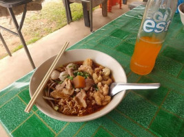 ร้านป้าทม​ ก๋วยเตี๋ยว​หมูน้ำแดง outside