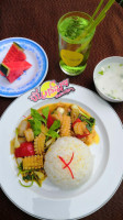 ร้านจันทร์ฉาย food