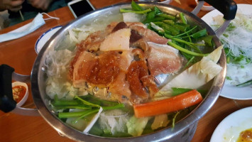 ร้านวันเพ็ญหมูกะทะ food