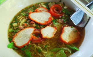 ก๋วยเตี๋ยวยายน้อย ต้นตำหรับก๋วยเตี๋ยวสุโขทัย food