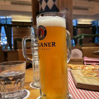 Paulaner Brauhaus food