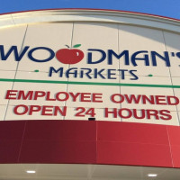 Woodman's Markets inside