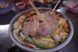 ปิยะดา หมูกระทะ inside