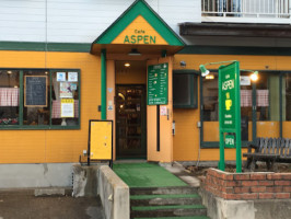 Cafe Aspen outside