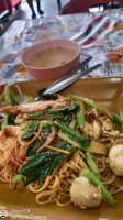 ร้านรุ่งเรืองโภชนา​ (roong Reuang)​ food