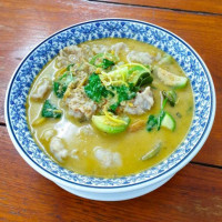 Baan Ta Ko Rai food
