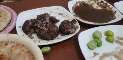 Wazeer Gul Chapli Kabab food