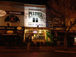 Naremburn Pizzeria inside