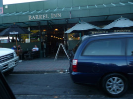 Barrel Inn outside